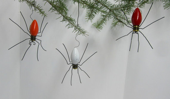 O Tannenbaum, O Tannenbaum, I don't know the word for "spider" . . . (pictured: festive decor from the Dusty Raven Gallery, www.etsy.com/shop/thedustyraven.)